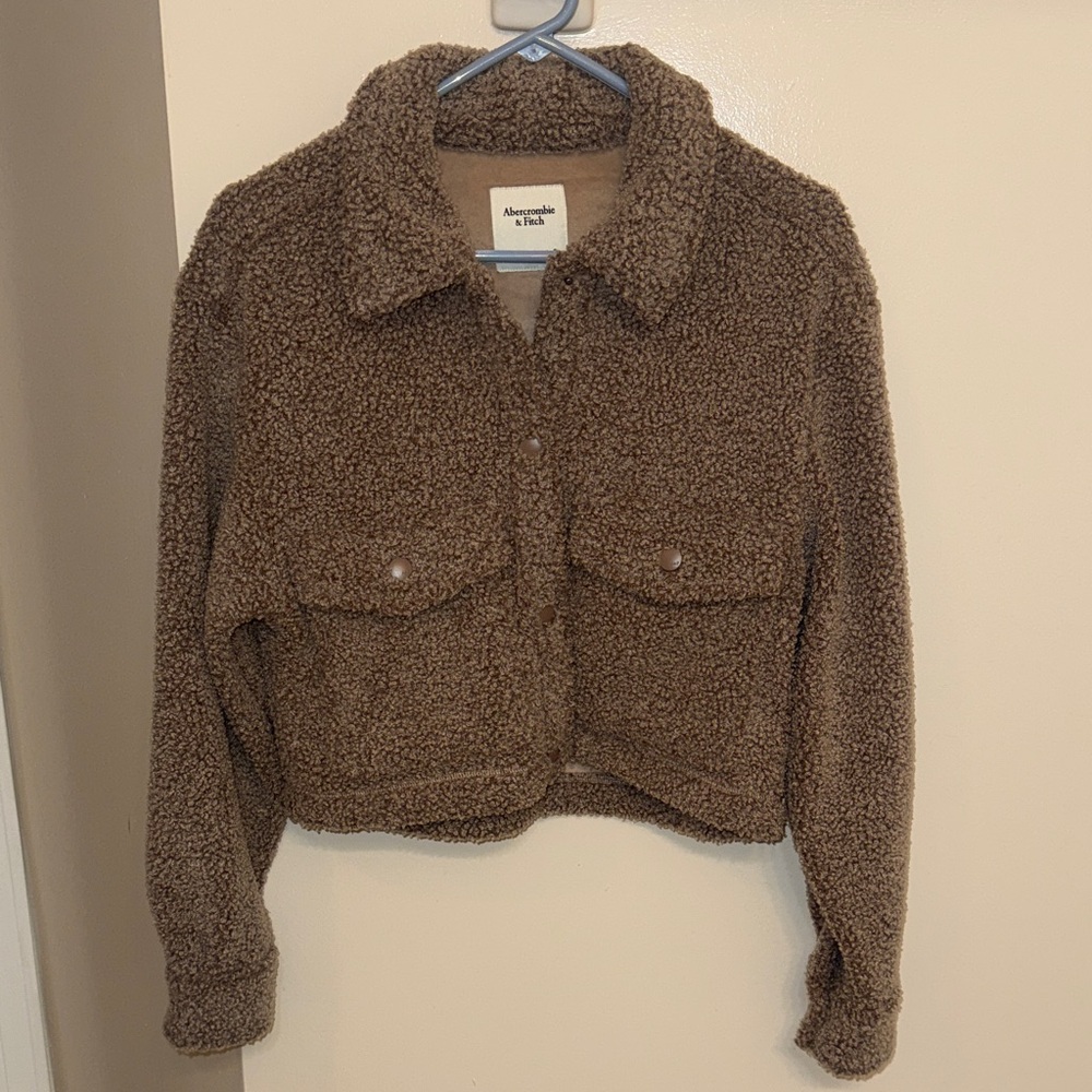 Abercrombie & Fitch - Women's Tan Teddy Jacket - Size Small